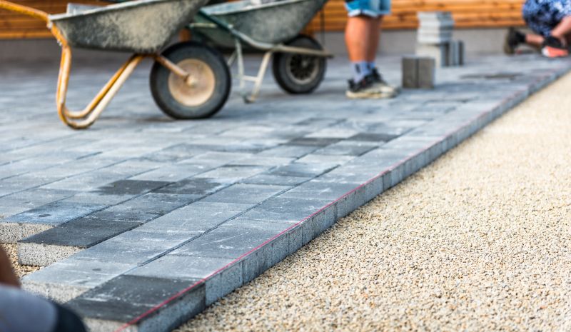 How Paver Driveways Handle Heavy Vehicle Traffic